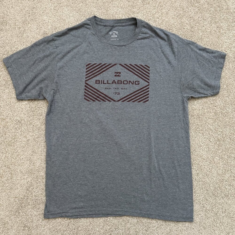 Bundle of 4 T-shirts - Picture 6 of 9